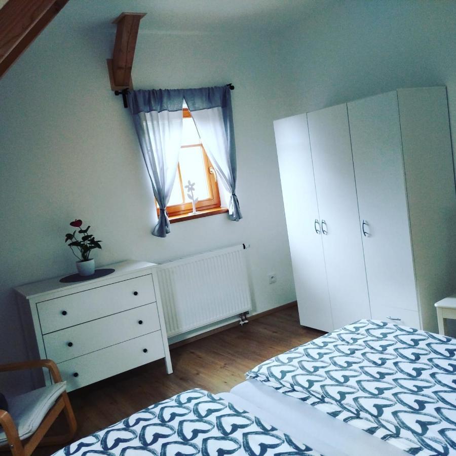 Apartmany U Vlcich Jam Petrowitz Eksteriør bilde